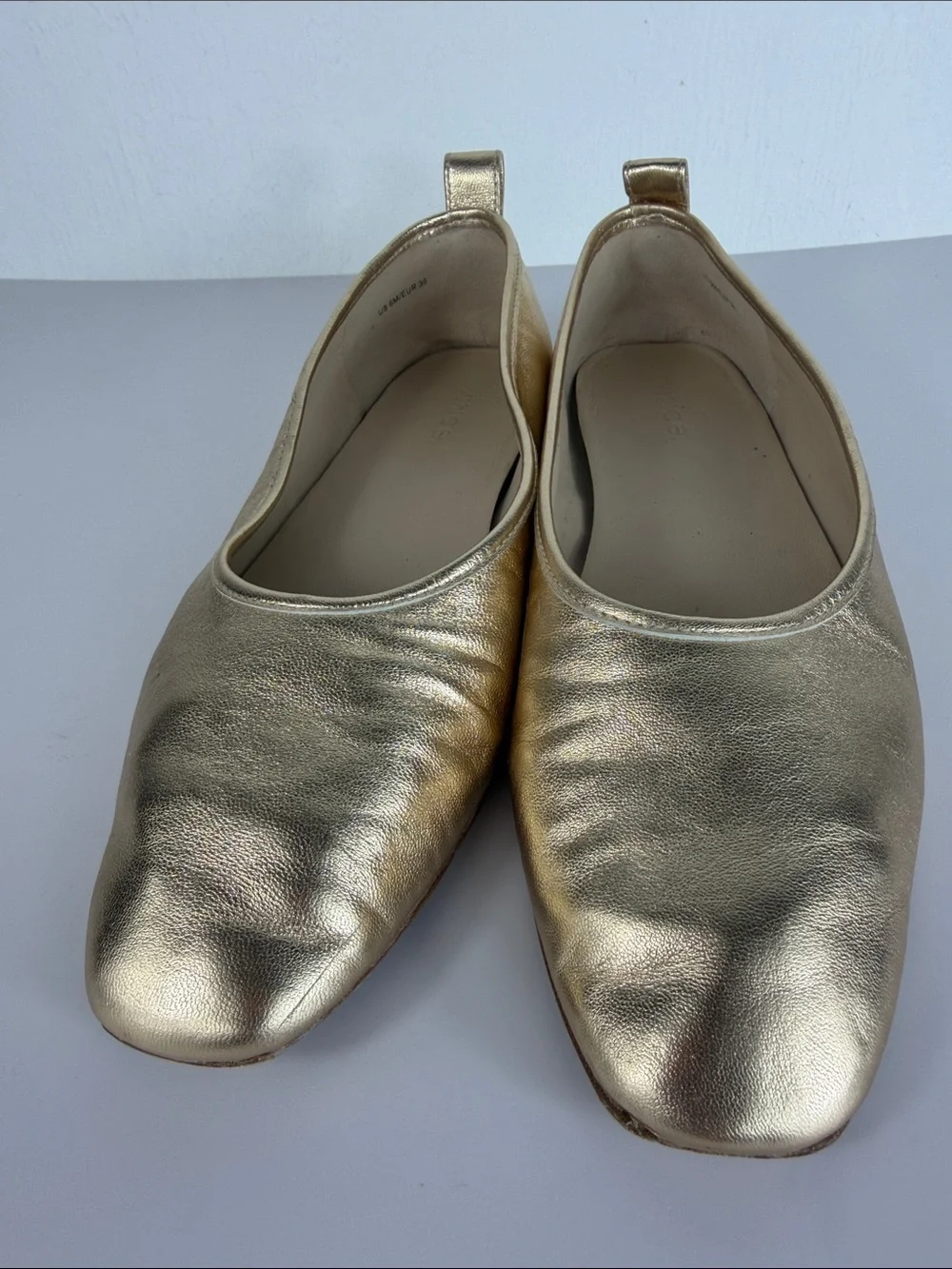 Vince Vivian Gold Metallic Leather Ballet Flats Square Toe Slip On Shoes Size 6M
